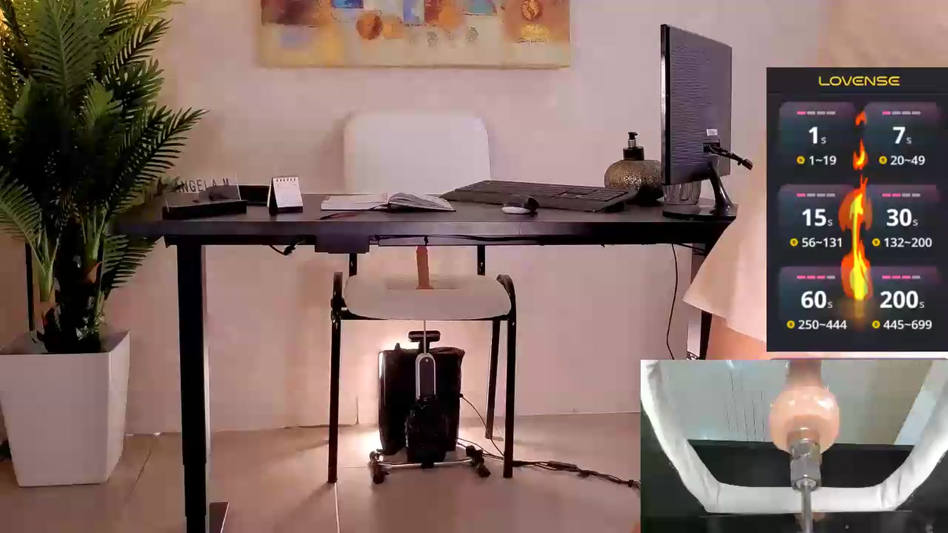 Gallery image thumbnail from AngelaM's myfreecams stream on, 08/13/2026, 20:57 image 12 of 20