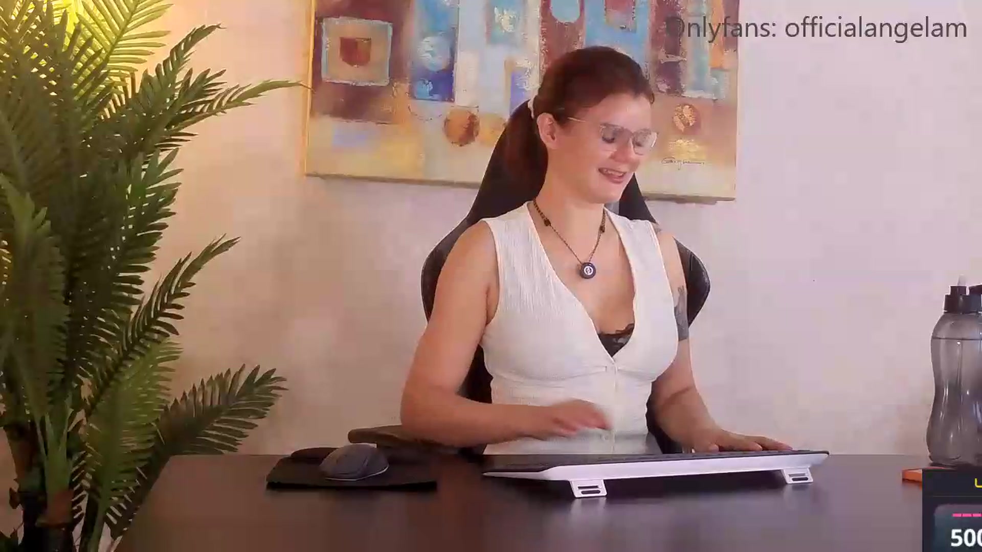Gallery image thumbnail from AngelaM's myfreecams stream on, 09/02/2026, 03:54 image 20 of 20