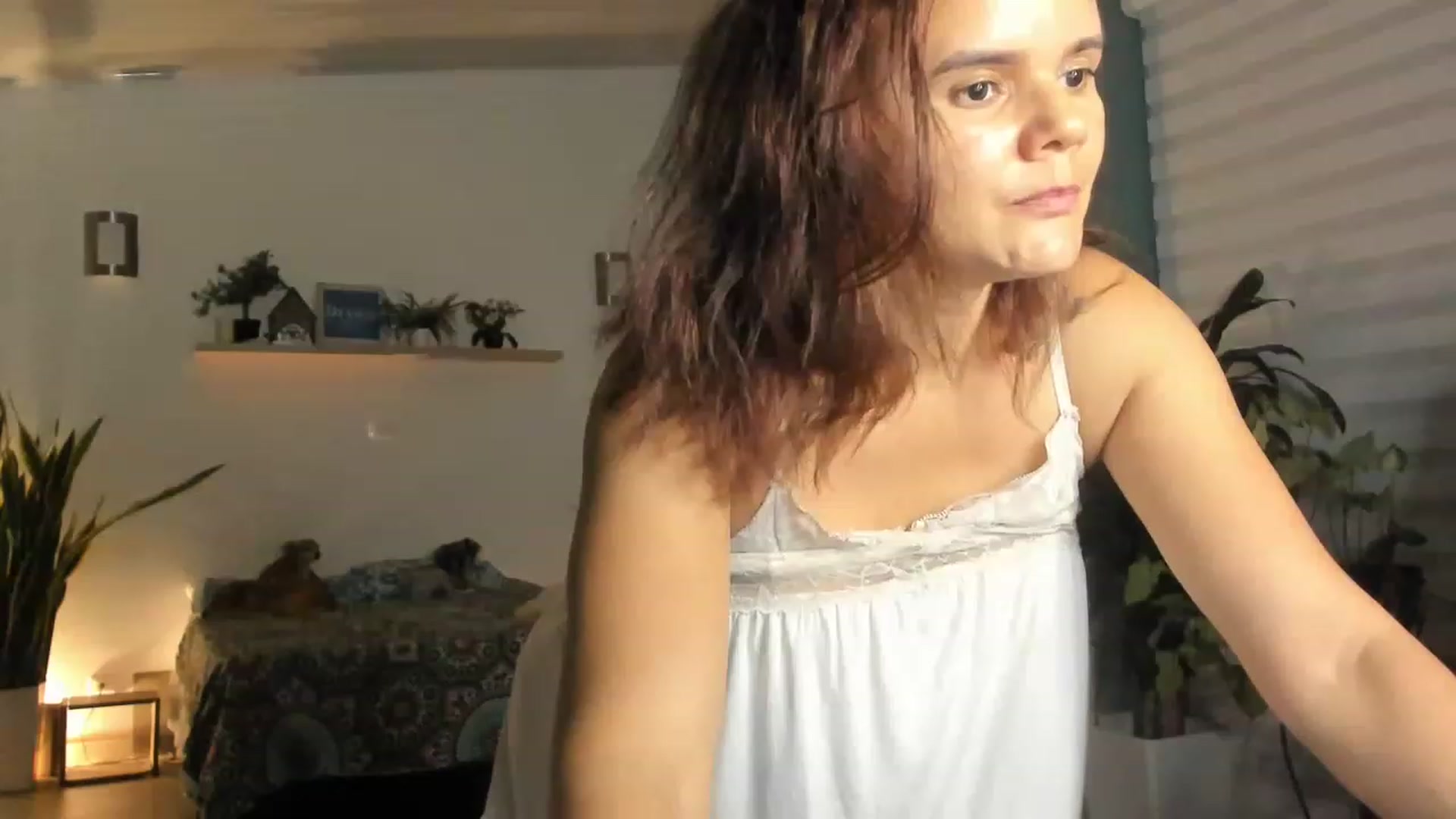 Gallery image thumbnail from AngelaMar's myfreecams stream on, 11/17/2022, 03:10 image 7 of 20