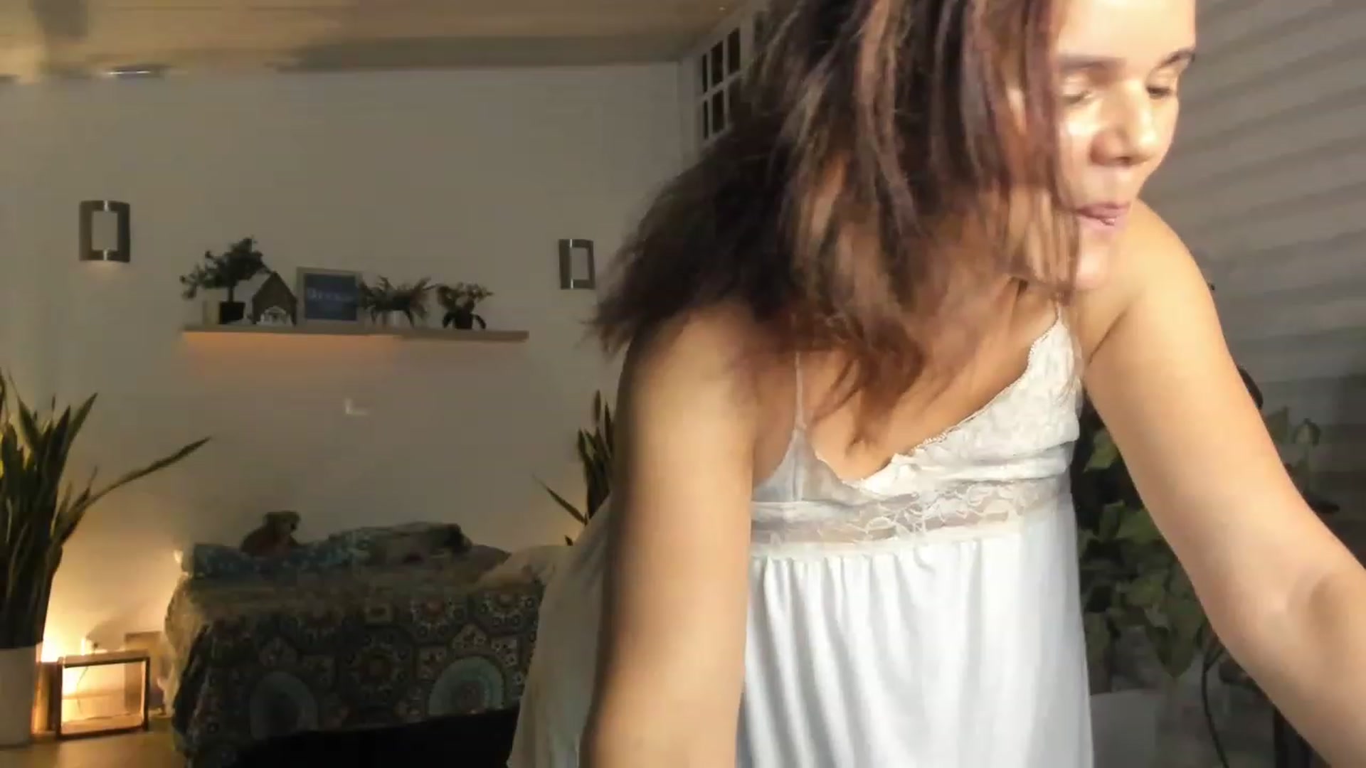 Gallery image thumbnail from AngelaMar's myfreecams stream on, 11/17/2022, 03:10 image 13 of 20