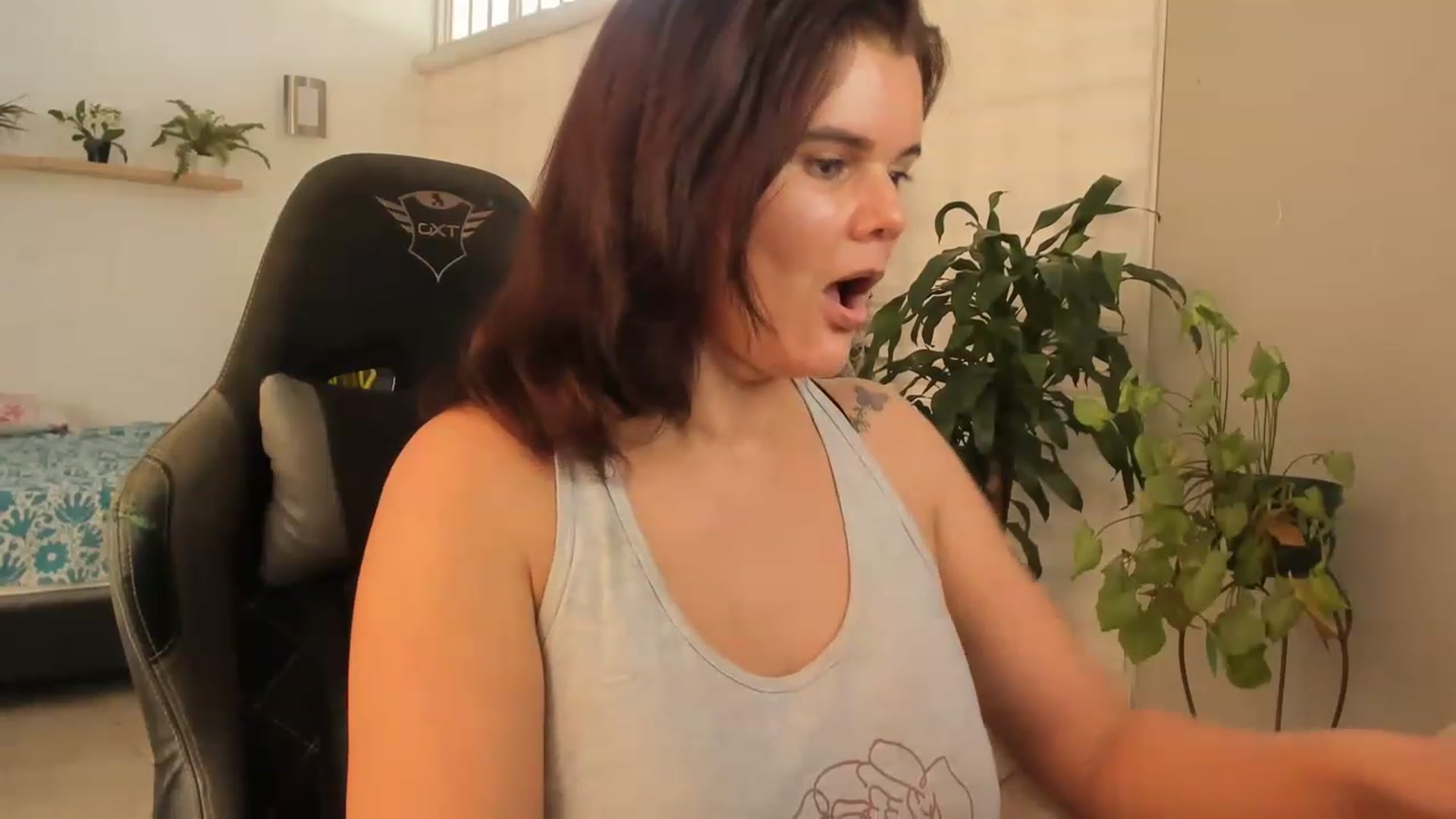 Gallery image thumbnail from AngelaMar's myfreecams stream on, 02/07/2023, 18:53 image 7 of 20