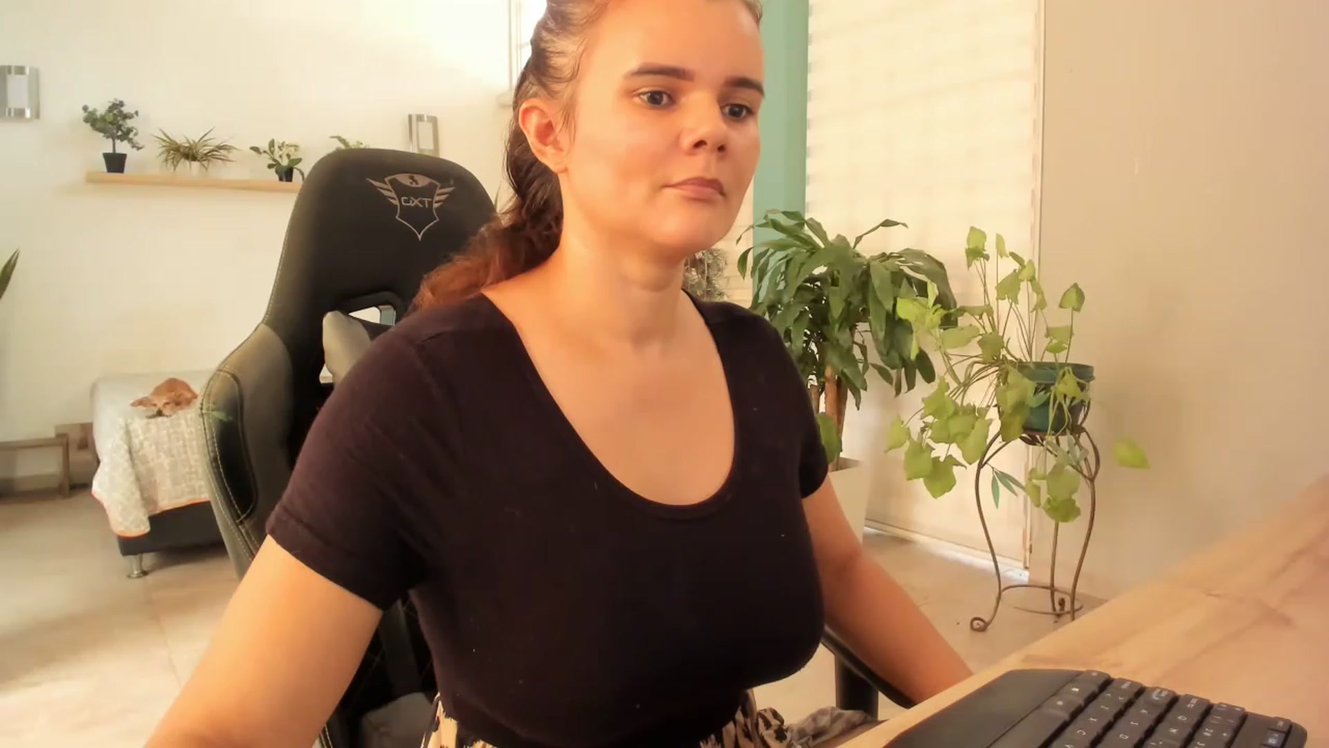 Gallery image thumbnail from AngelaMar's myfreecams stream on, 03/01/2023, 14:57 image 20 of 20