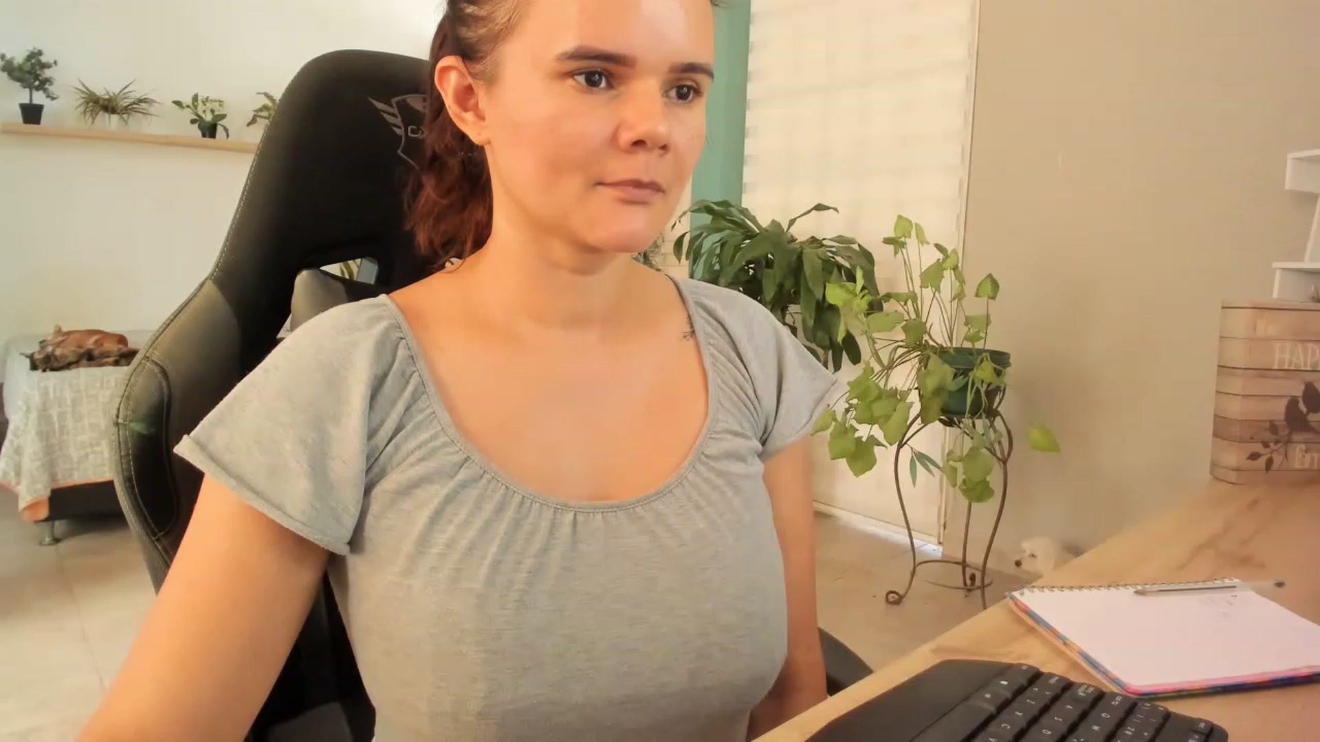 Gallery image thumbnail from AngelaMar's myfreecams stream on, 03/02/2023, 15:58 image 15 of 20