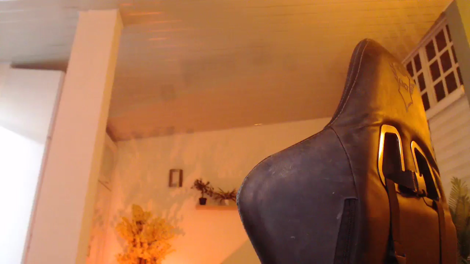 Gallery image thumbnail from AngelaMar's myfreecams stream on, 10/08/2023, 05:07 image 12 of 20