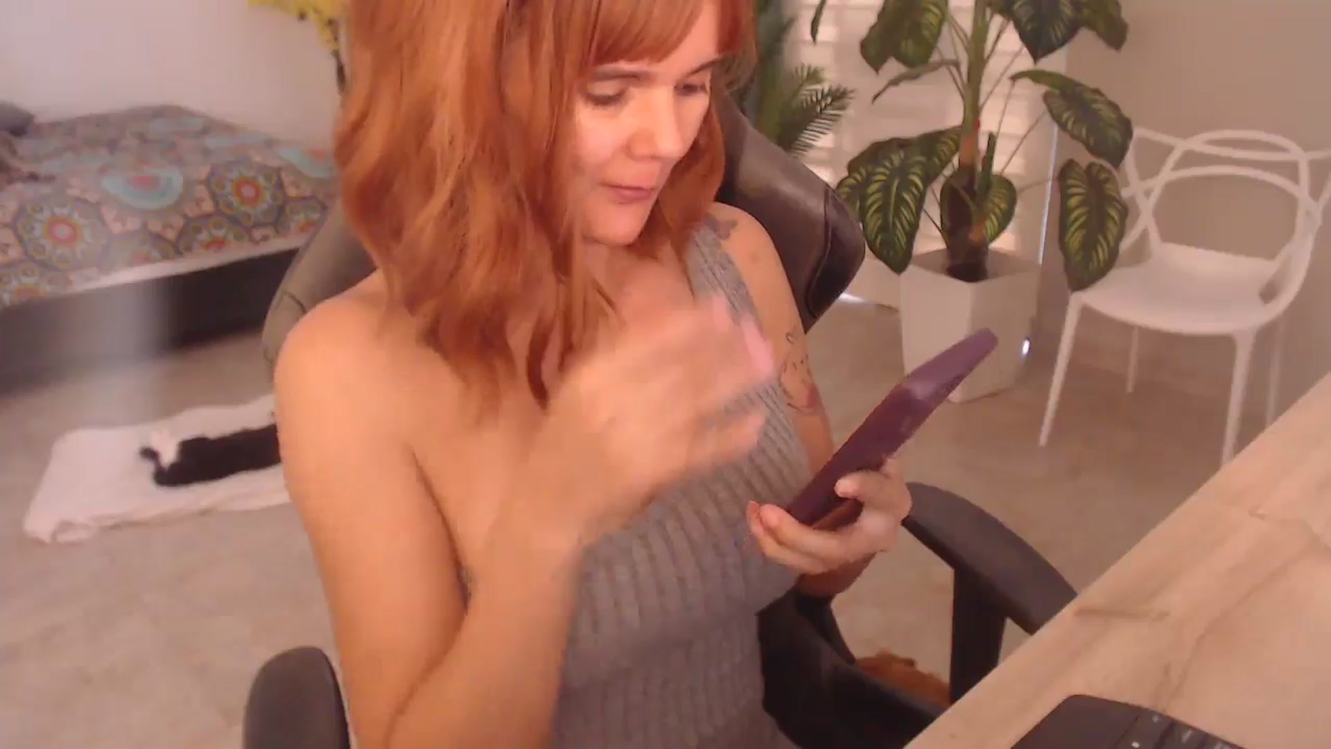 Gallery image thumbnail from AngelaMar's myfreecams stream on, 07/18/2024, 19:41 image 13 of 20