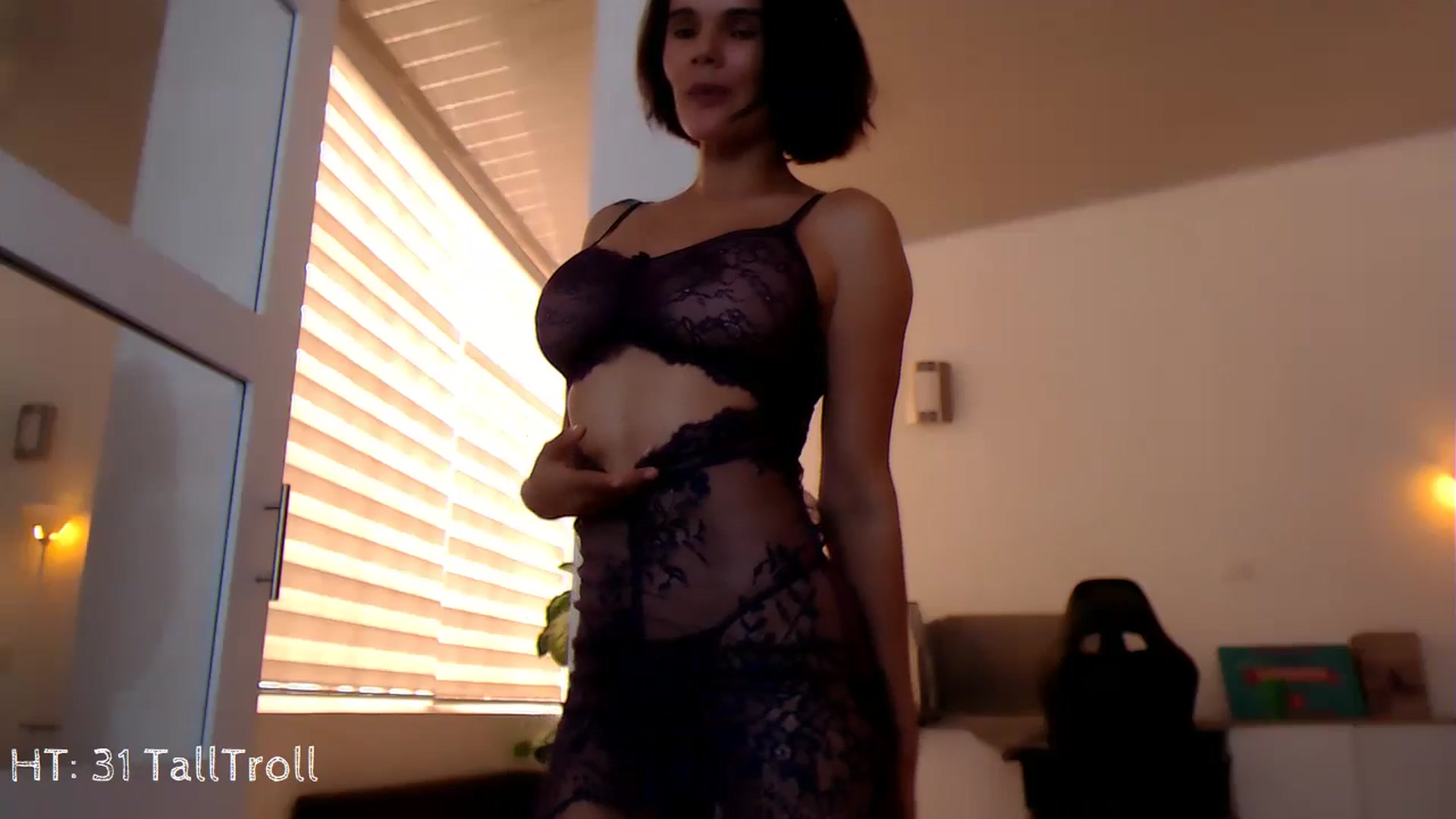 Gallery image thumbnail from AngelaMar's myfreecams stream on, 10/06/2024, 19:22 image 3 of 20