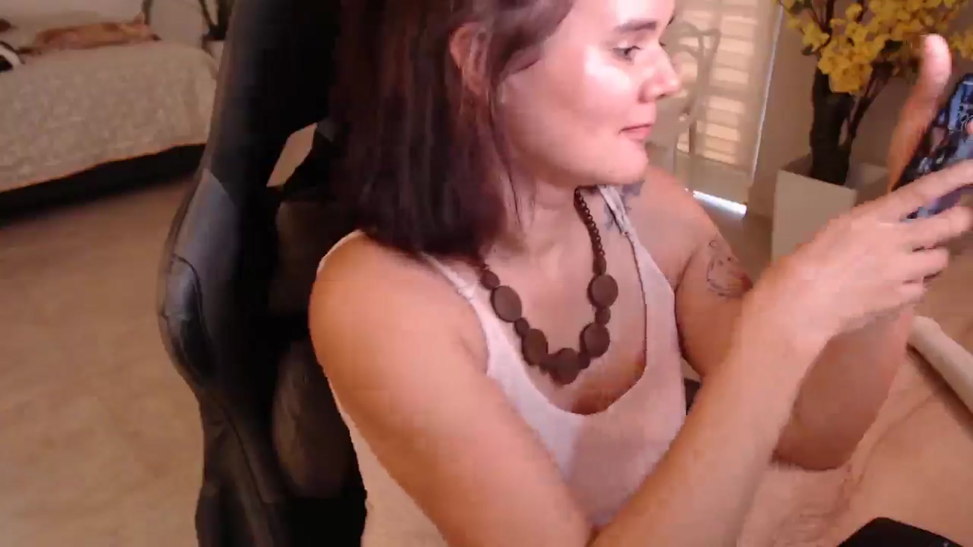 Gallery image thumbnail from AngelaMar's myfreecams stream on, 02/18/2025, 19:52 image 19 of 20