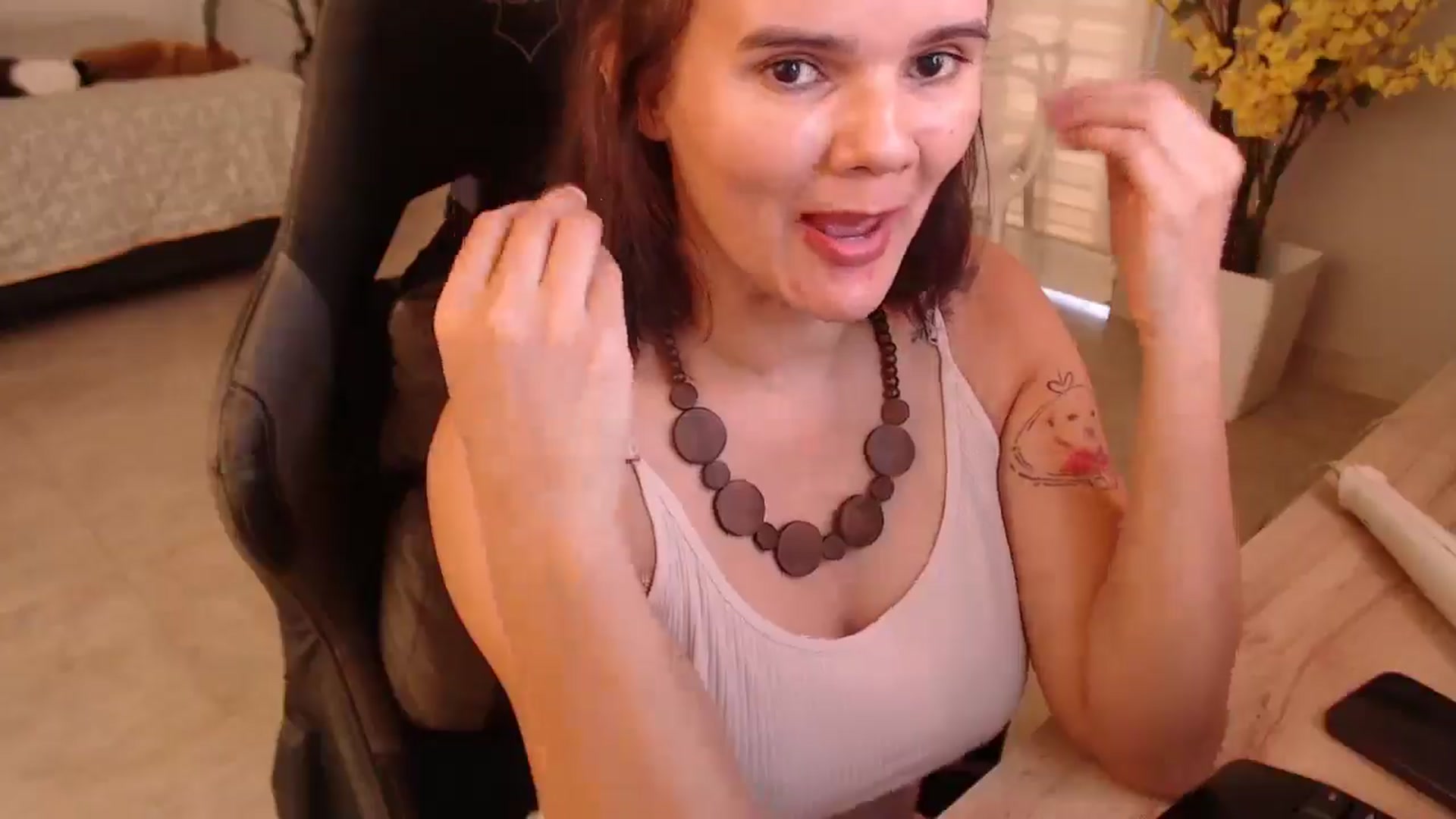 Gallery image thumbnail from AngelaMar's myfreecams stream on, 02/18/2025, 19:52 image 14 of 20