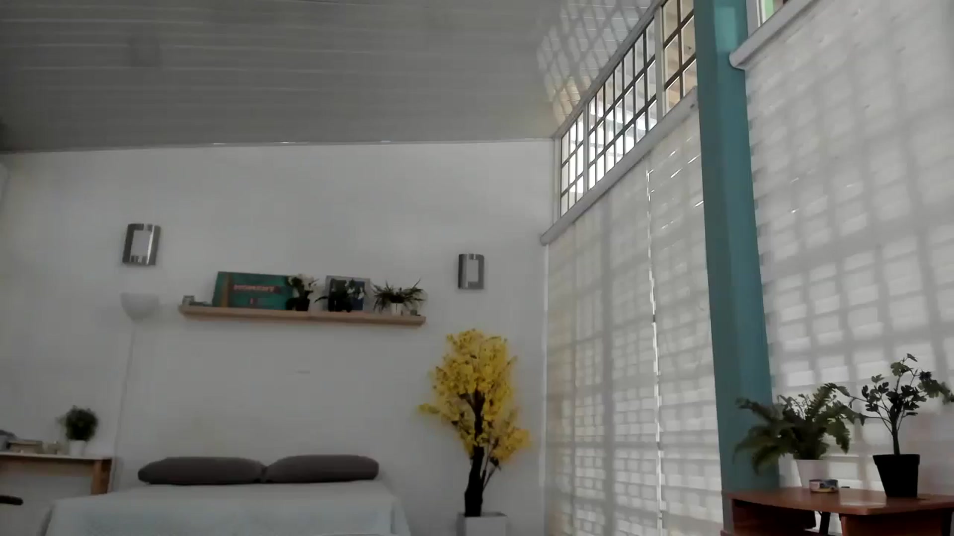 Gallery image thumbnail from AngelaMar's myfreecams stream on, 12/05/2025, 19:09 image 4 of 20