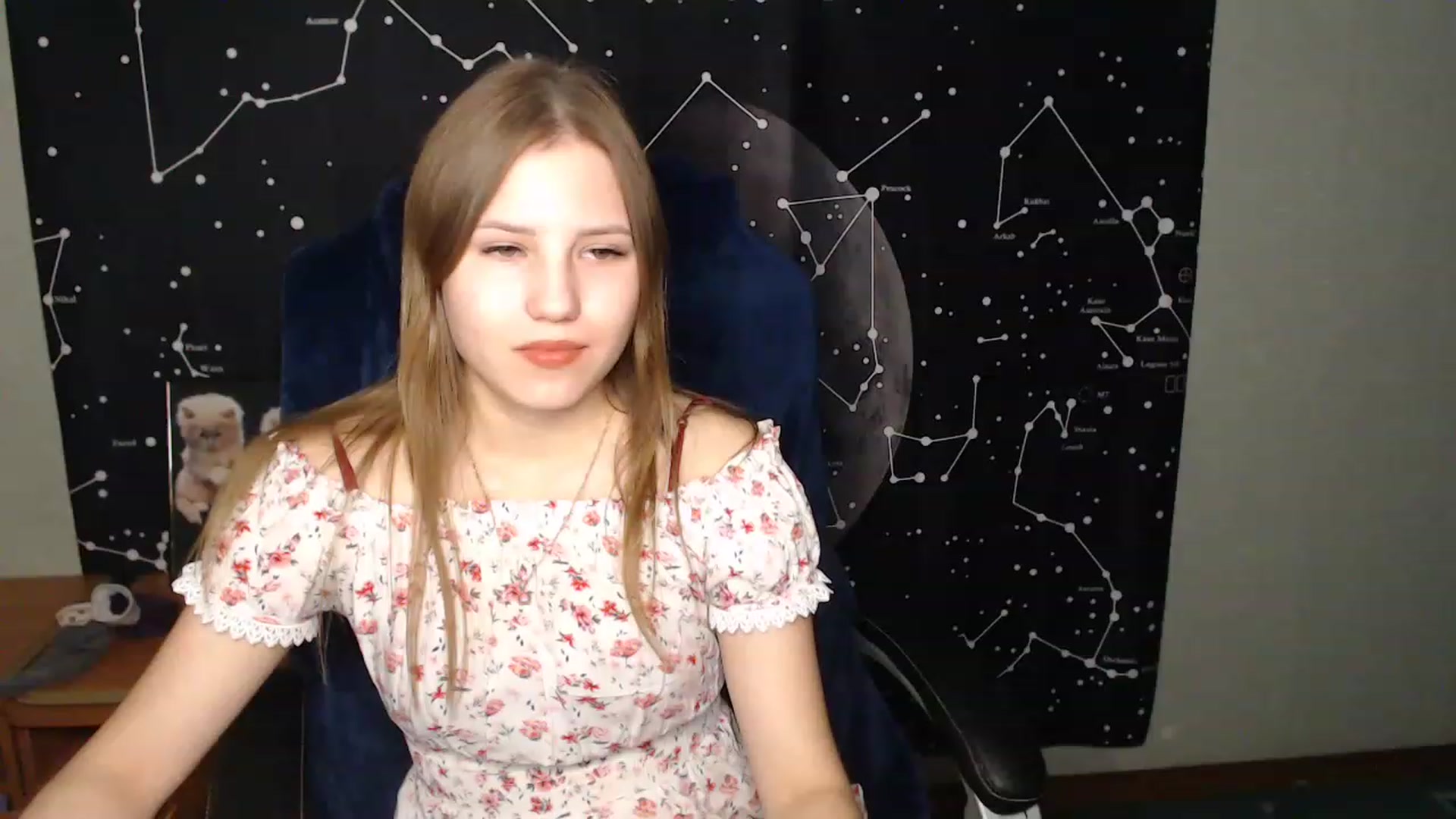 Gallery image thumbnail from AngelaOwen's myfreecams stream on, 11/16/2022, 19:55 image 18 of 20