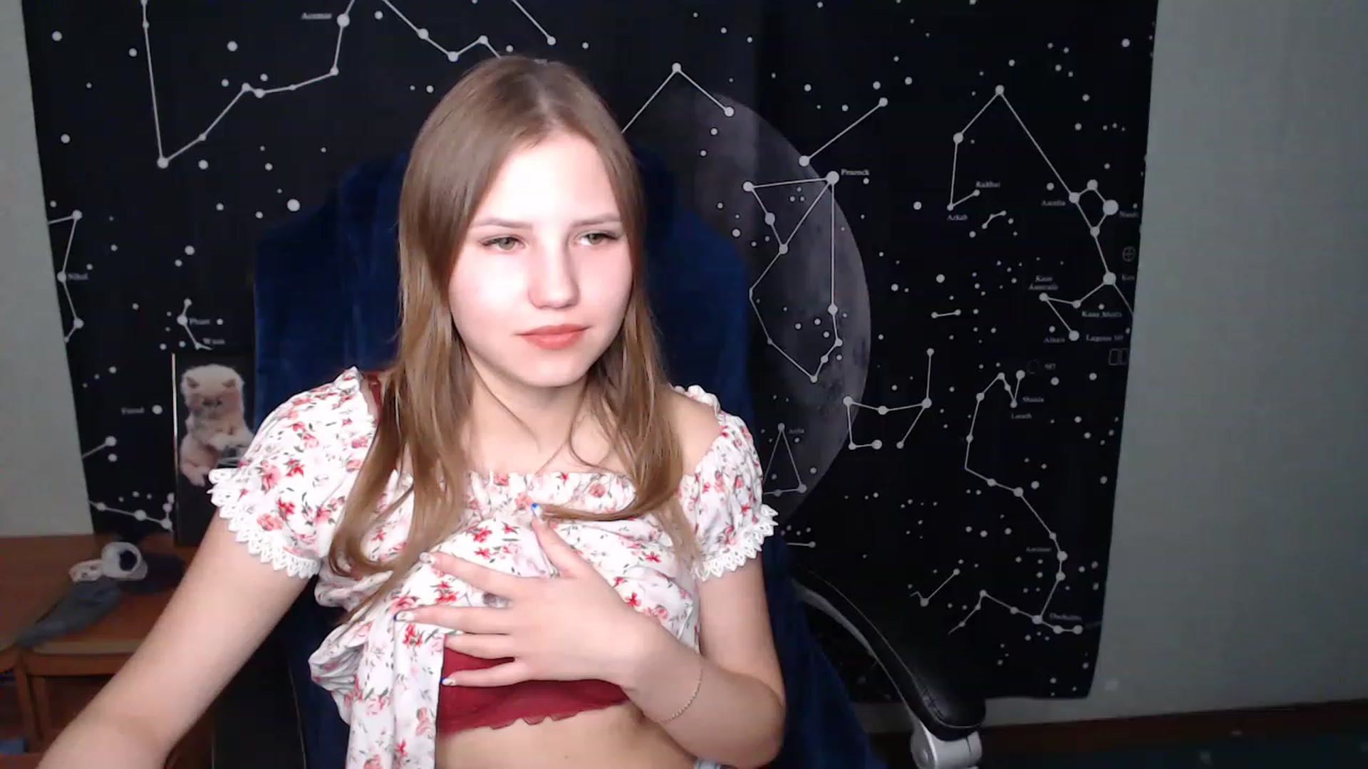 Gallery image thumbnail from AngelaOwen's myfreecams stream on, 11/16/2022, 20:44 image 11 of 20