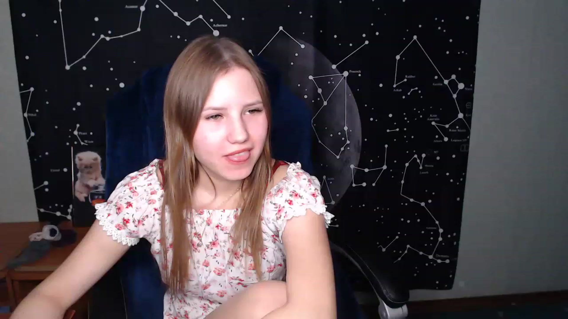 Gallery image thumbnail from AngelaOwen's myfreecams stream on, 11/16/2022, 20:44 image 6 of 20