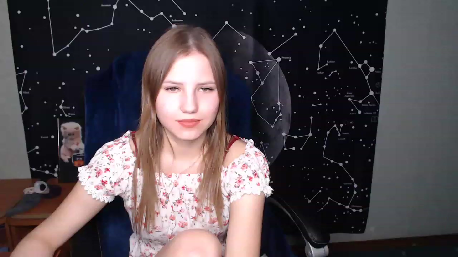 Gallery image thumbnail from AngelaOwen's myfreecams stream on, 11/16/2022, 20:44 image 5 of 20