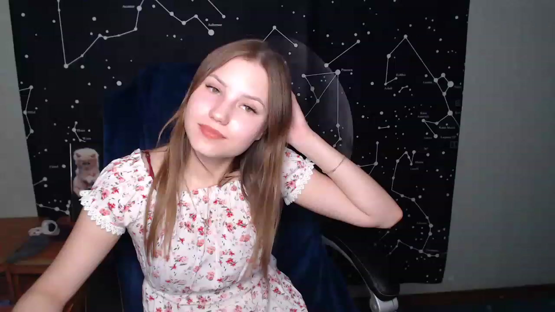 Gallery image thumbnail from AngelaOwen's myfreecams stream on, 11/16/2022, 20:44 image 12 of 20