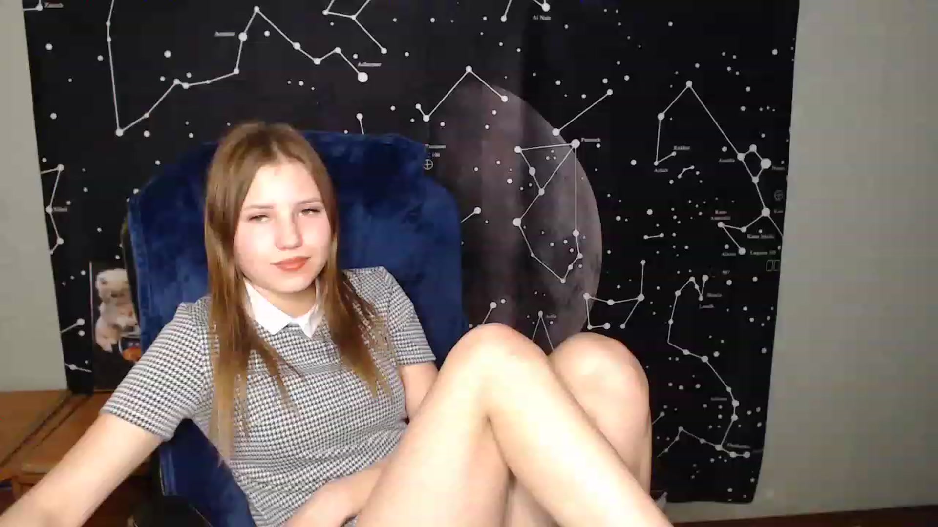 Gallery image thumbnail from AngelaOwen's myfreecams stream on, 11/22/2022, 20:35 image 12 of 20