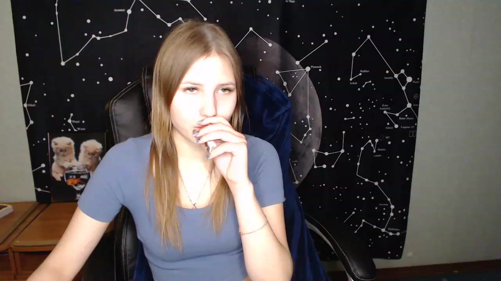 Gallery image thumbnail from AngelaOwen's myfreecams stream on, 11/26/2022, 18:14 image 11 of 20