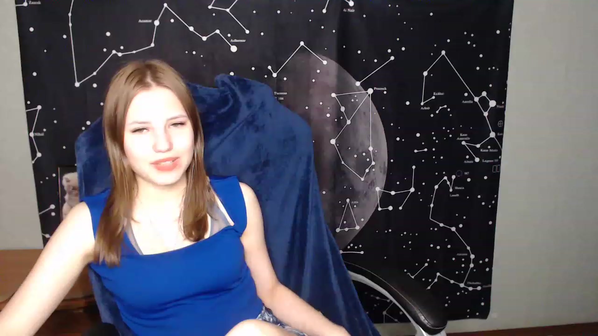 Gallery image thumbnail from AngelaOwen's myfreecams stream on, 06/05/2023, 19:50 image 13 of 20