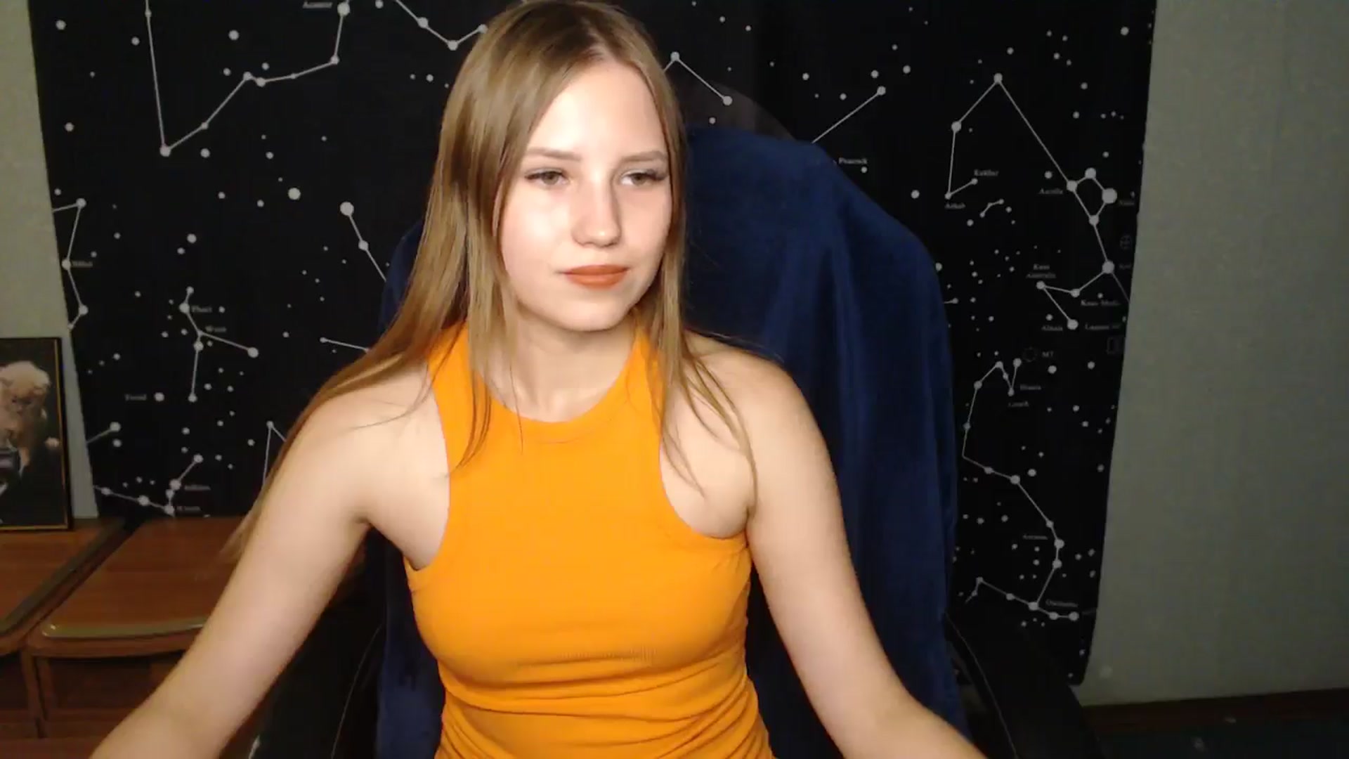 Gallery image thumbnail from AngelaOwen's myfreecams stream on, 08/18/2024, 16:48 image 16 of 20