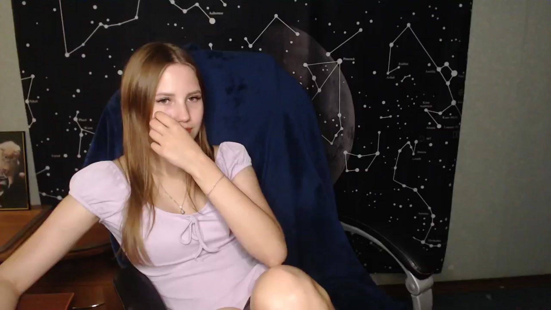 Gallery image thumbnail from AngelaOwen's myfreecams stream on, 08/26/2024, 24:39 image 4 of 20