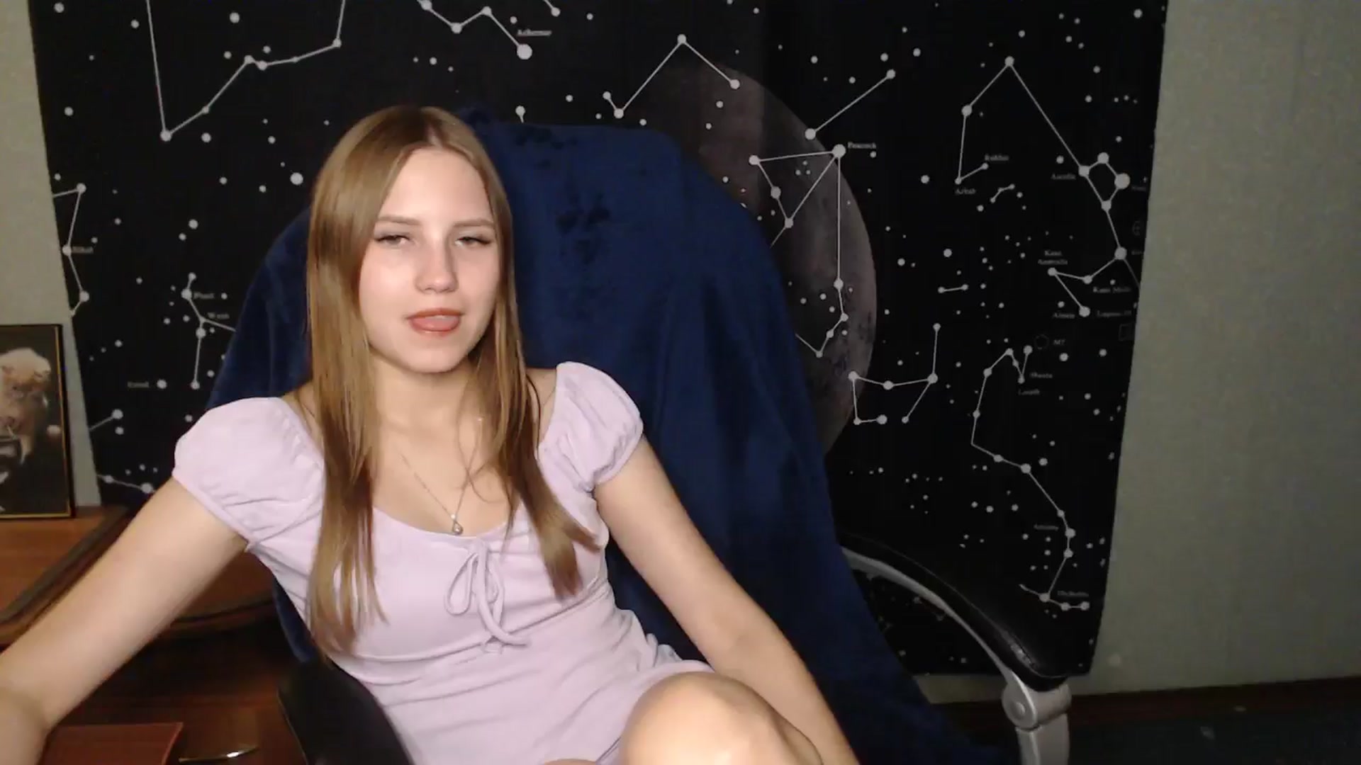 Gallery image thumbnail from AngelaOwen's myfreecams stream on, 08/26/2024, 24:39 image 9 of 20