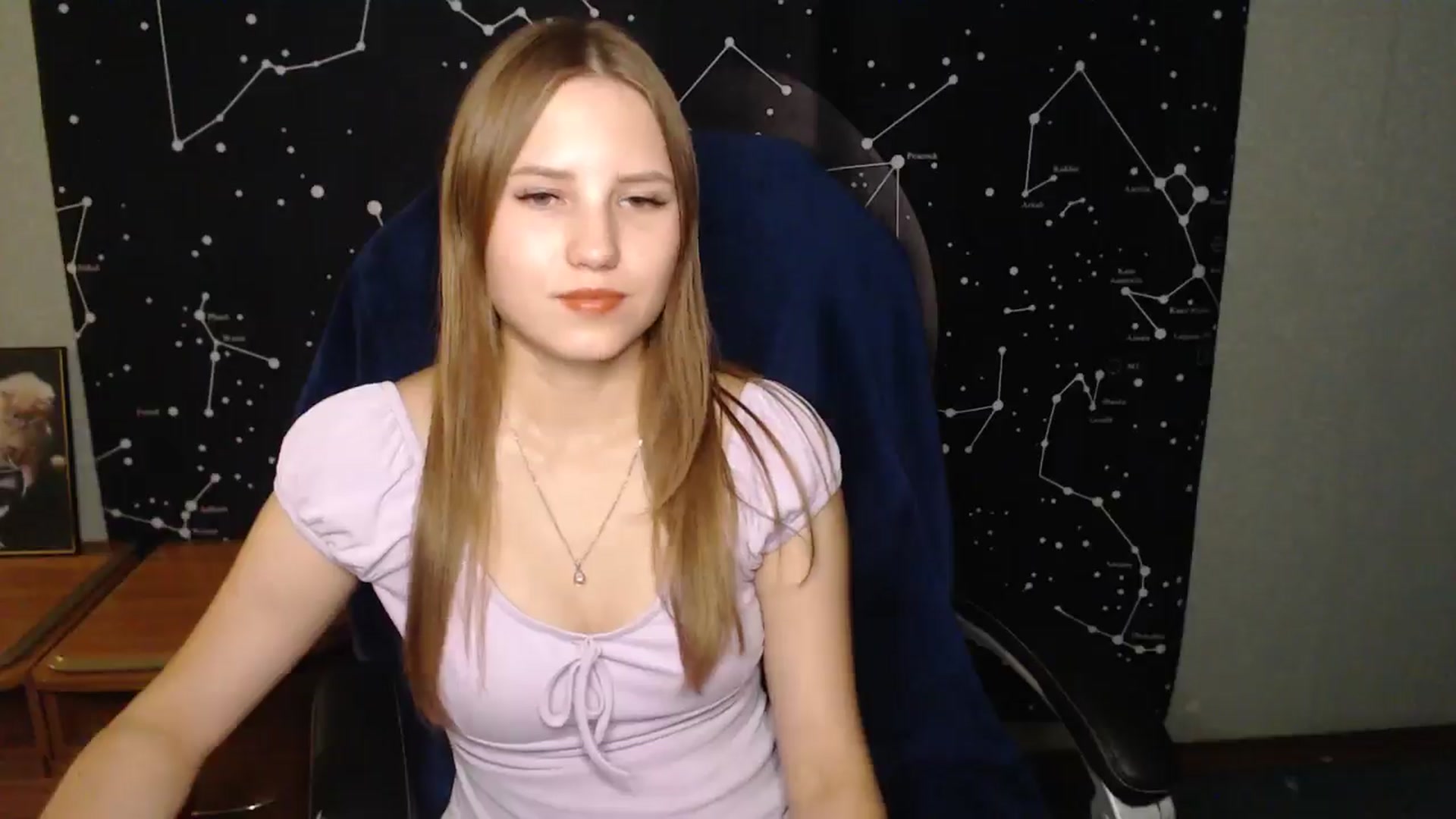 Gallery image thumbnail from AngelaOwen's myfreecams stream on, 08/26/2024, 24:39 image 16 of 20