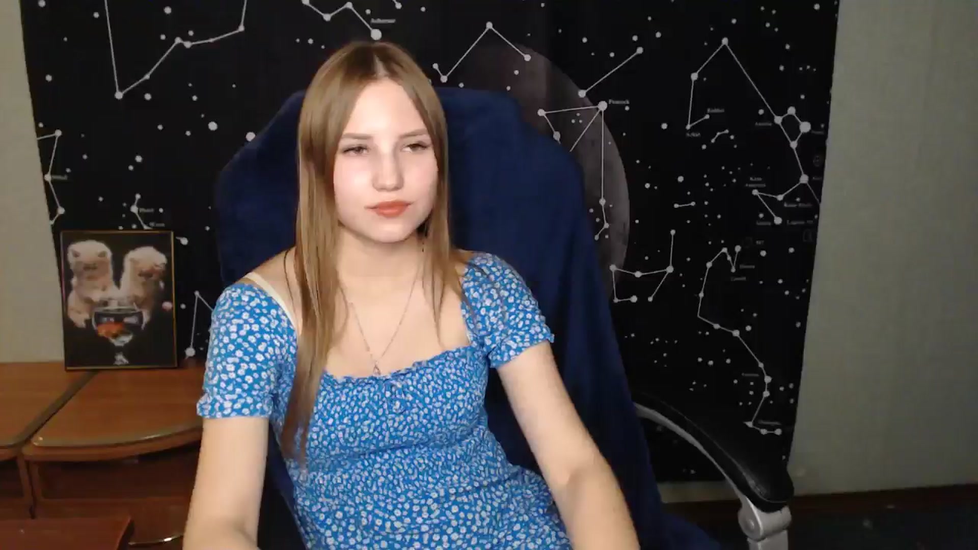 Gallery image thumbnail from AngelaOwen's myfreecams stream on, 09/28/2024, 19:18 image 16 of 20
