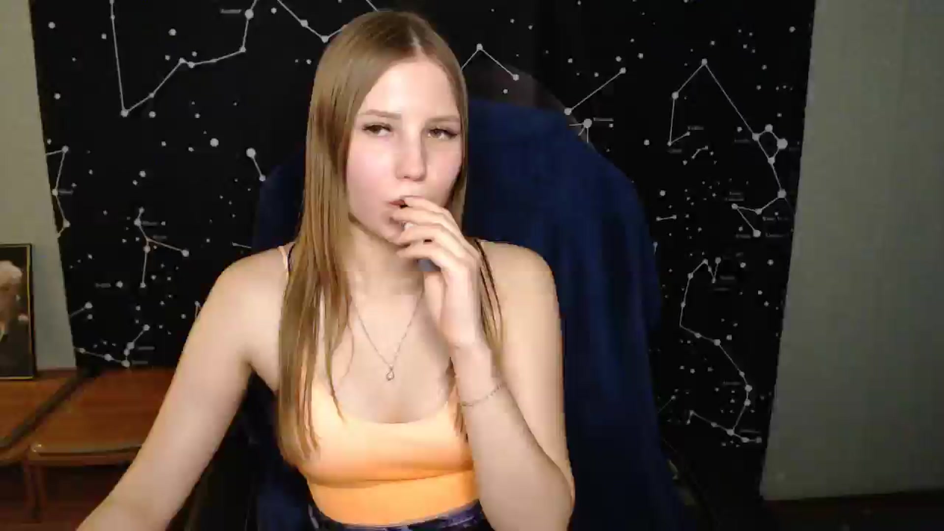 Gallery image thumbnail from AngelaOwen's myfreecams stream on, 02/21/2025, 19:15 image 19 of 20
