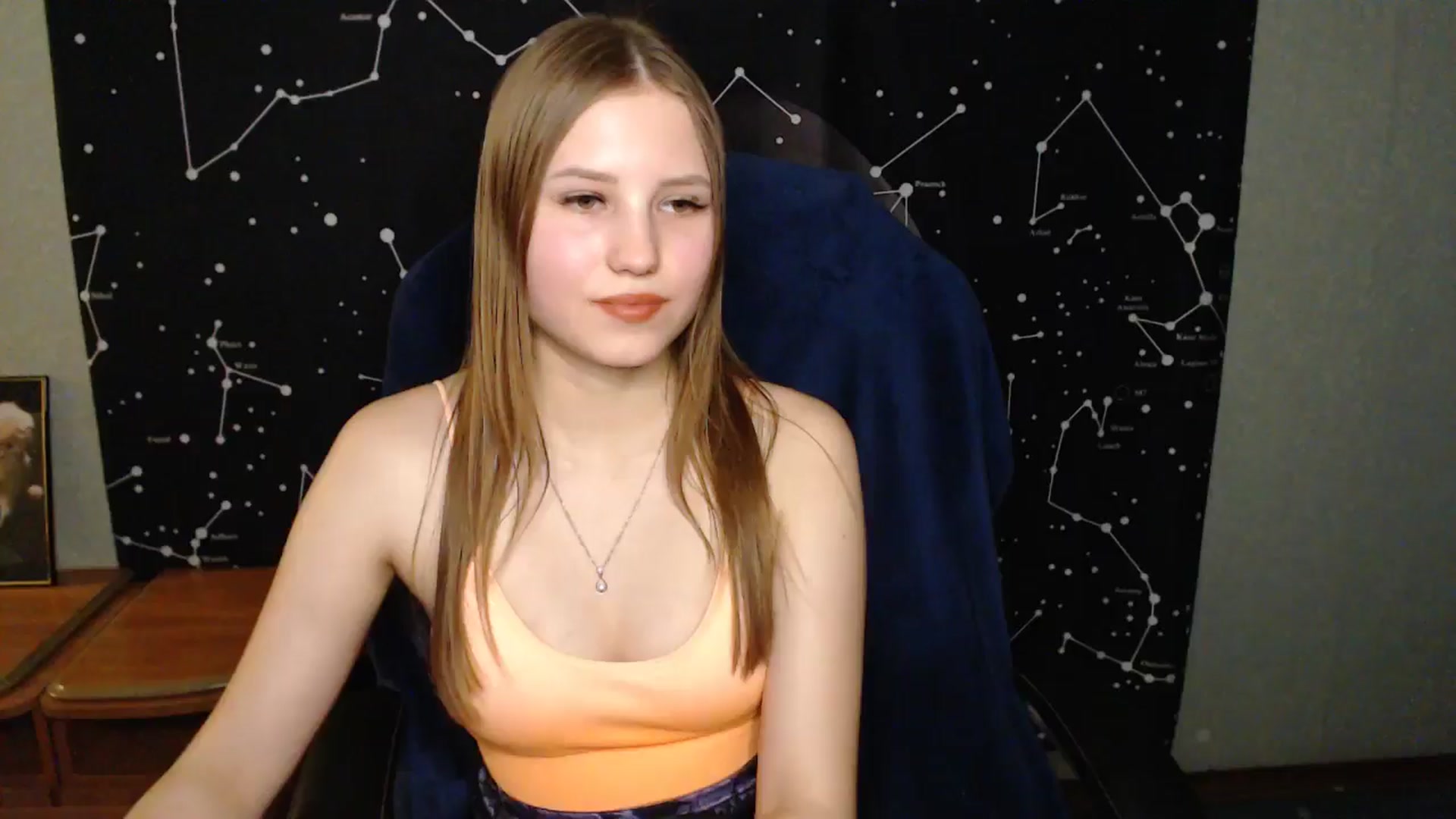 Gallery image thumbnail from AngelaOwen's myfreecams stream on, 02/21/2025, 19:15 image 16 of 20