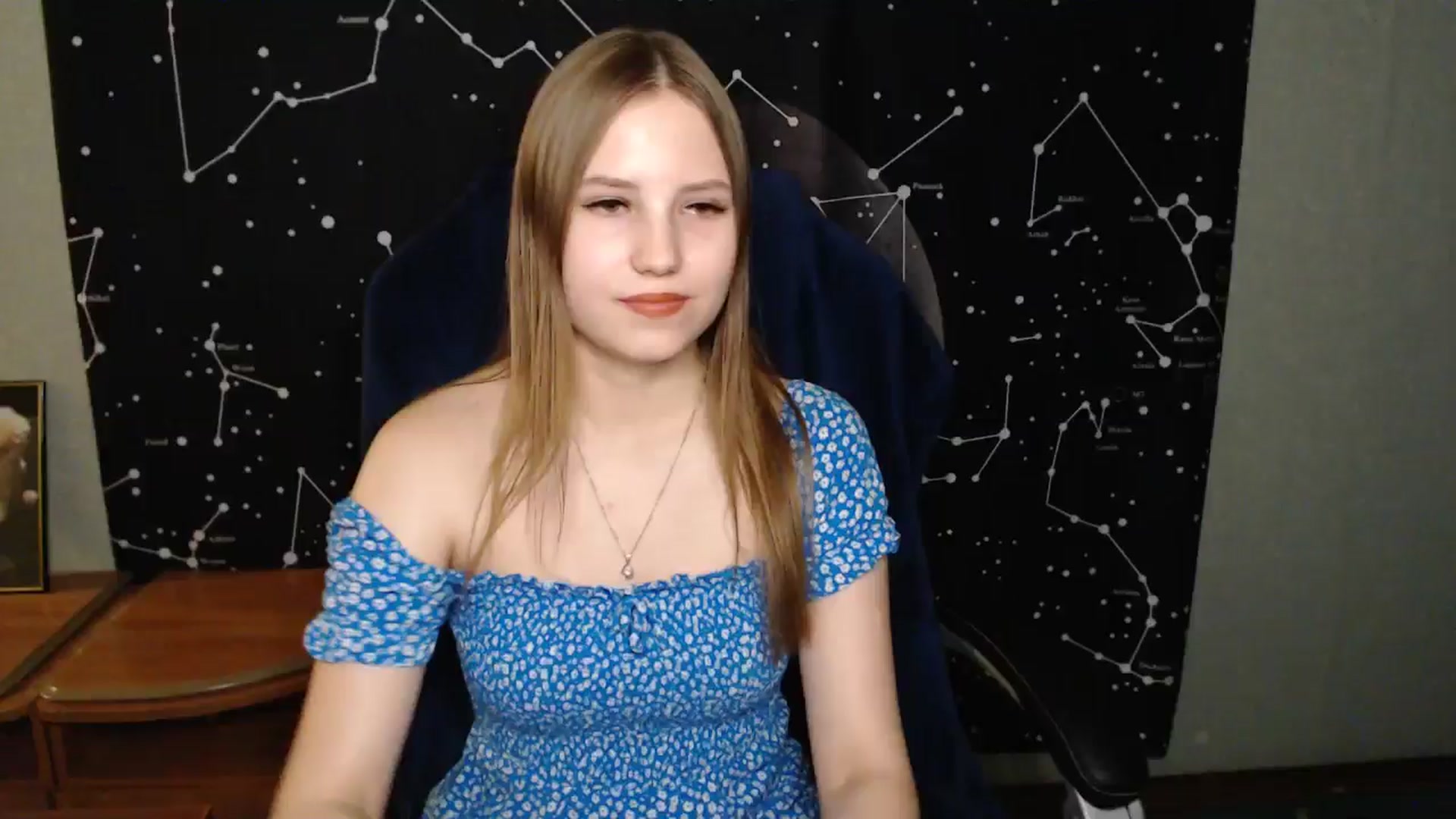 Gallery image thumbnail from AngelaOwen's myfreecams stream on, 03/17/2025, 19:27 image 18 of 20