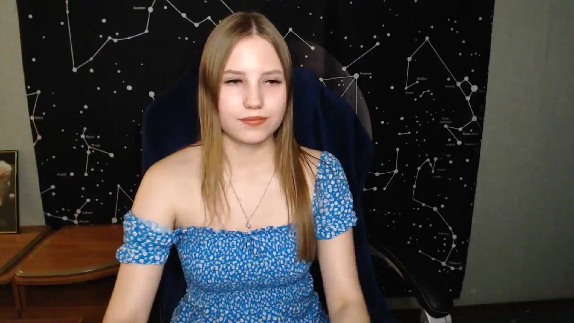 Gallery image thumbnail from AngelaOwen's myfreecams stream on, 03/17/2025, 19:27 image 17 of 20