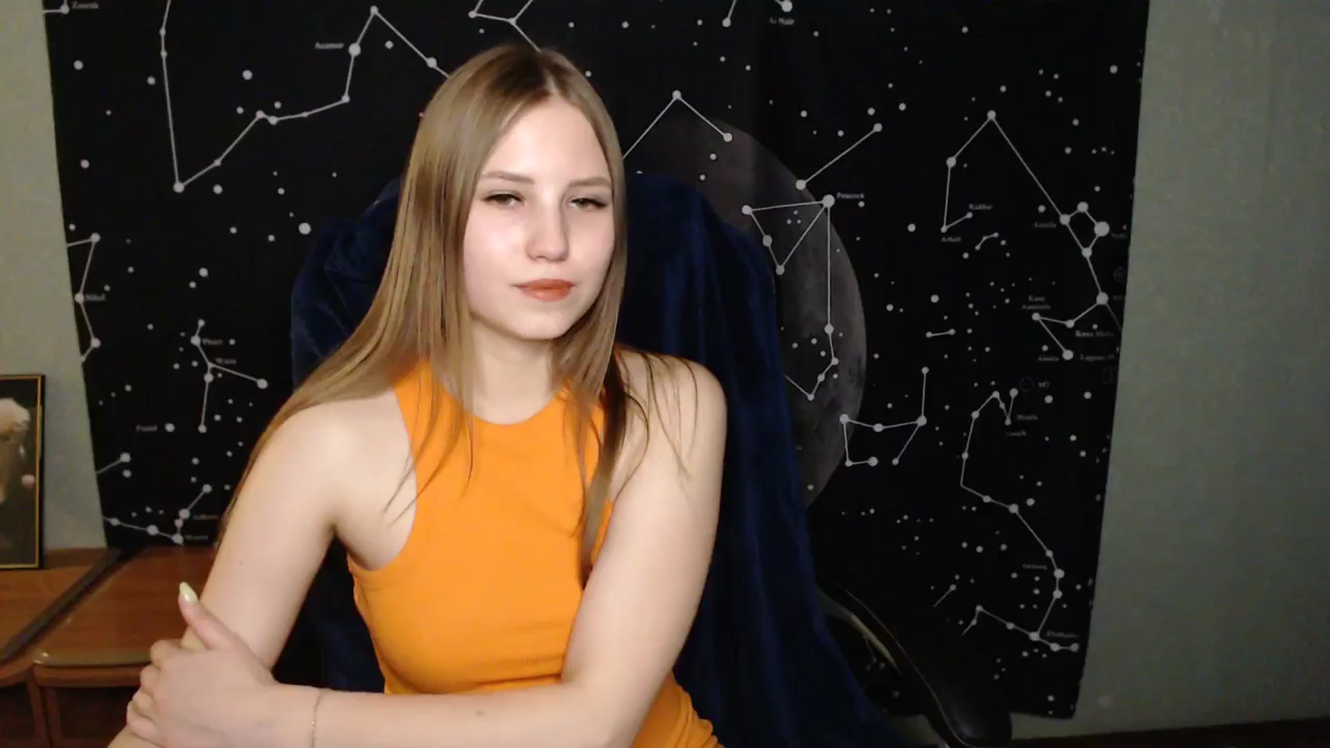 Gallery image thumbnail from AngelaOwen's myfreecams stream on, 03/18/2025, 18:16 image 14 of 20