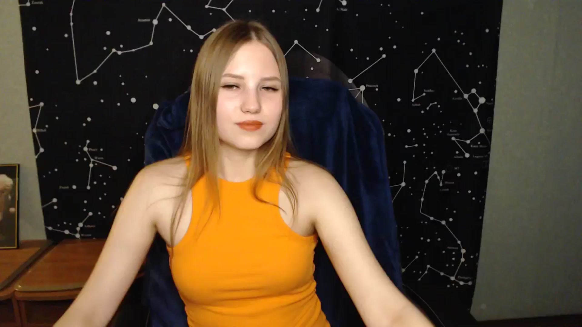 Gallery image thumbnail from AngelaOwen's myfreecams stream on, 03/18/2025, 18:16 image 7 of 20