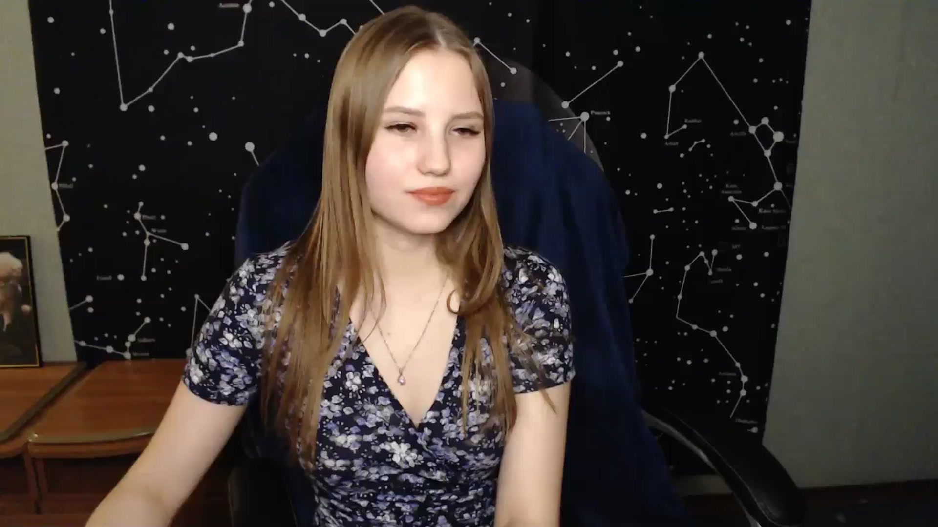 Gallery image thumbnail from AngelaOwen's myfreecams stream on, 03/19/2025, 19:27 image 1 of 20