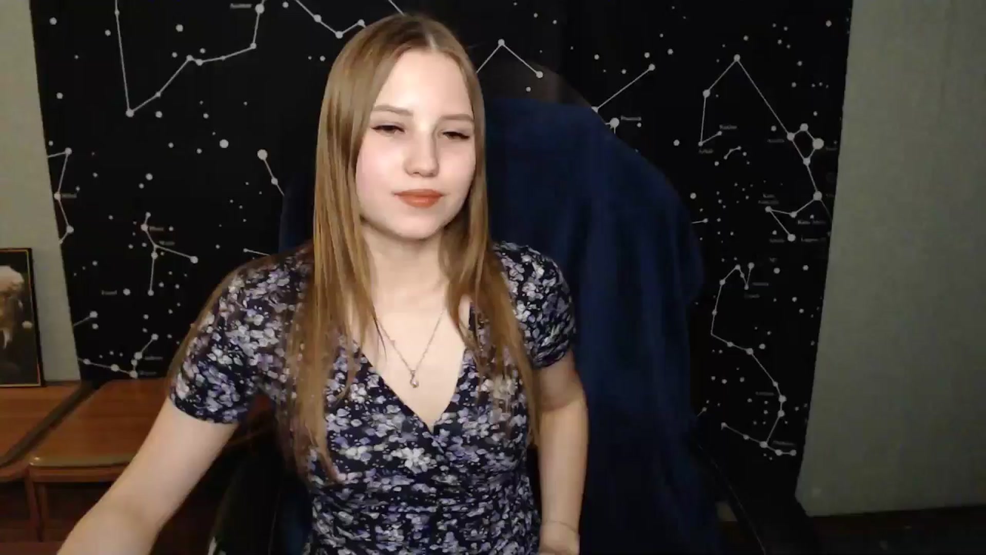 Gallery image thumbnail from AngelaOwen's myfreecams stream on, 03/19/2025, 19:27 image 18 of 20