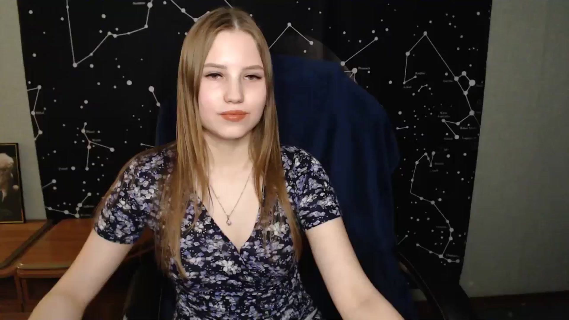 Gallery image thumbnail from AngelaOwen's myfreecams stream on, 03/19/2025, 19:27 image 19 of 20