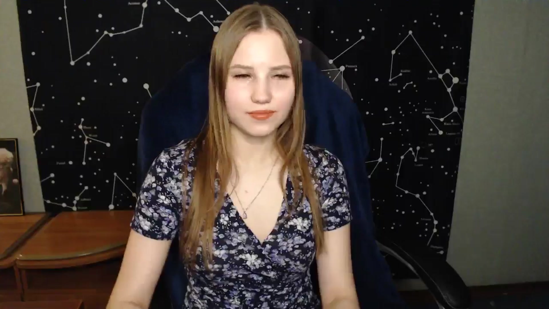 Gallery image thumbnail from AngelaOwen's myfreecams stream on, 03/19/2025, 19:27 image 4 of 20