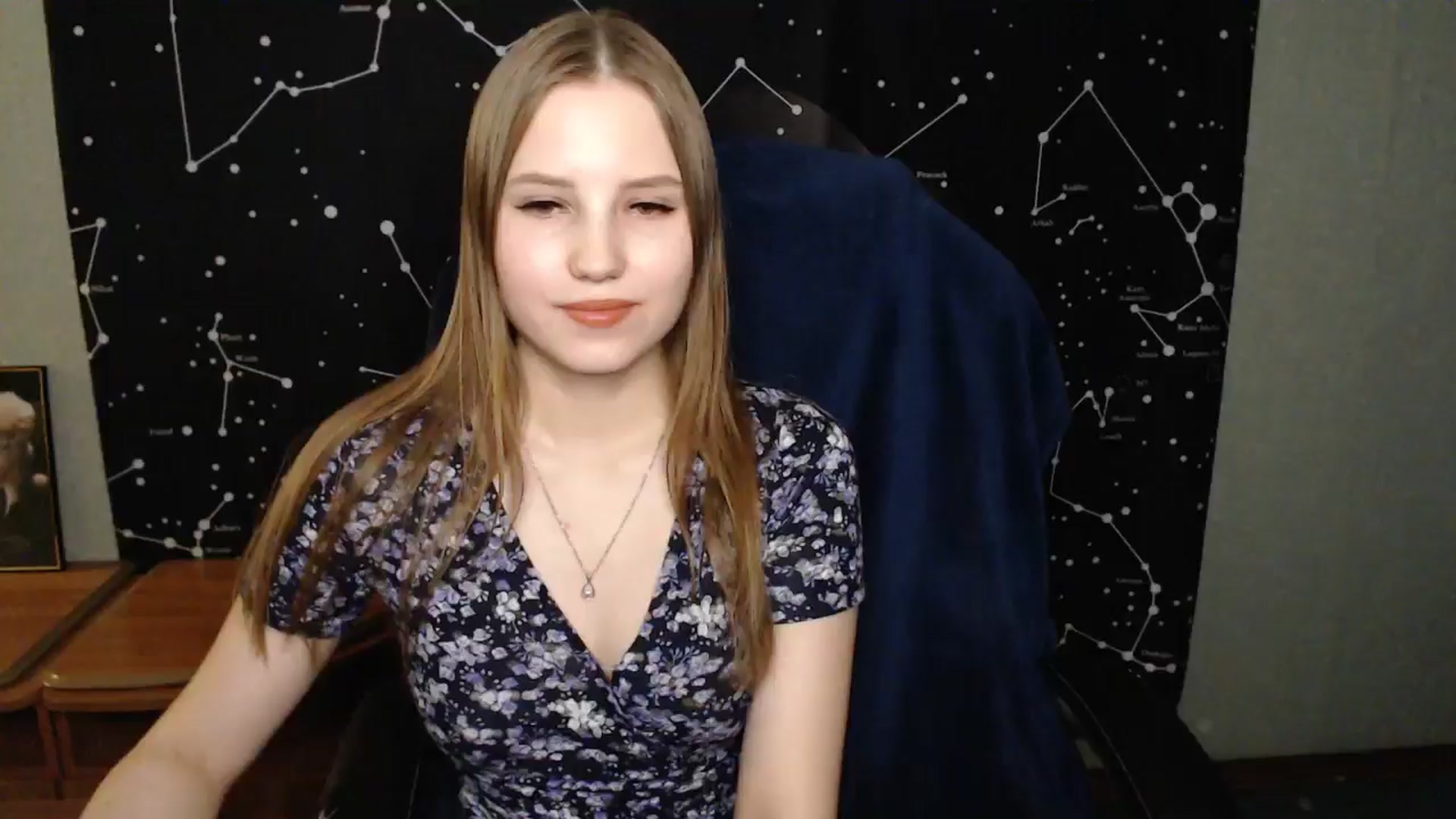Gallery image thumbnail from AngelaOwen's myfreecams stream on, 03/19/2025, 19:27 image 16 of 20
