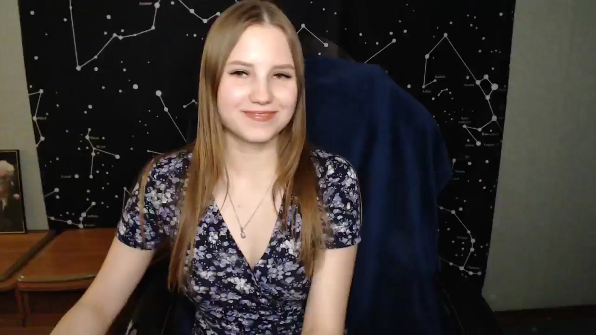 Gallery image thumbnail from AngelaOwen's myfreecams stream on, 03/19/2025, 19:27 image 10 of 20