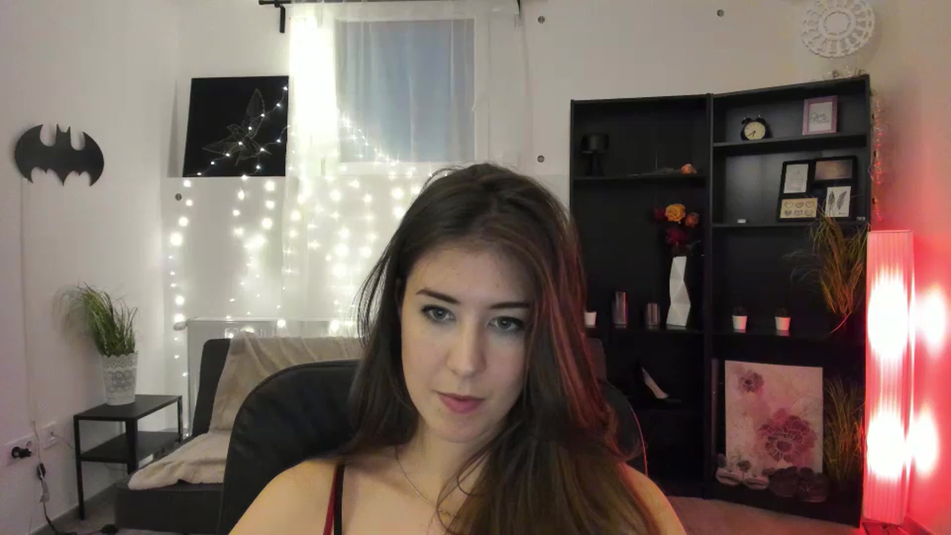 Gallery image thumbnail from Angela_White_'s myfreecams stream on, 03/02/2023, 13:57 image 14 of 20