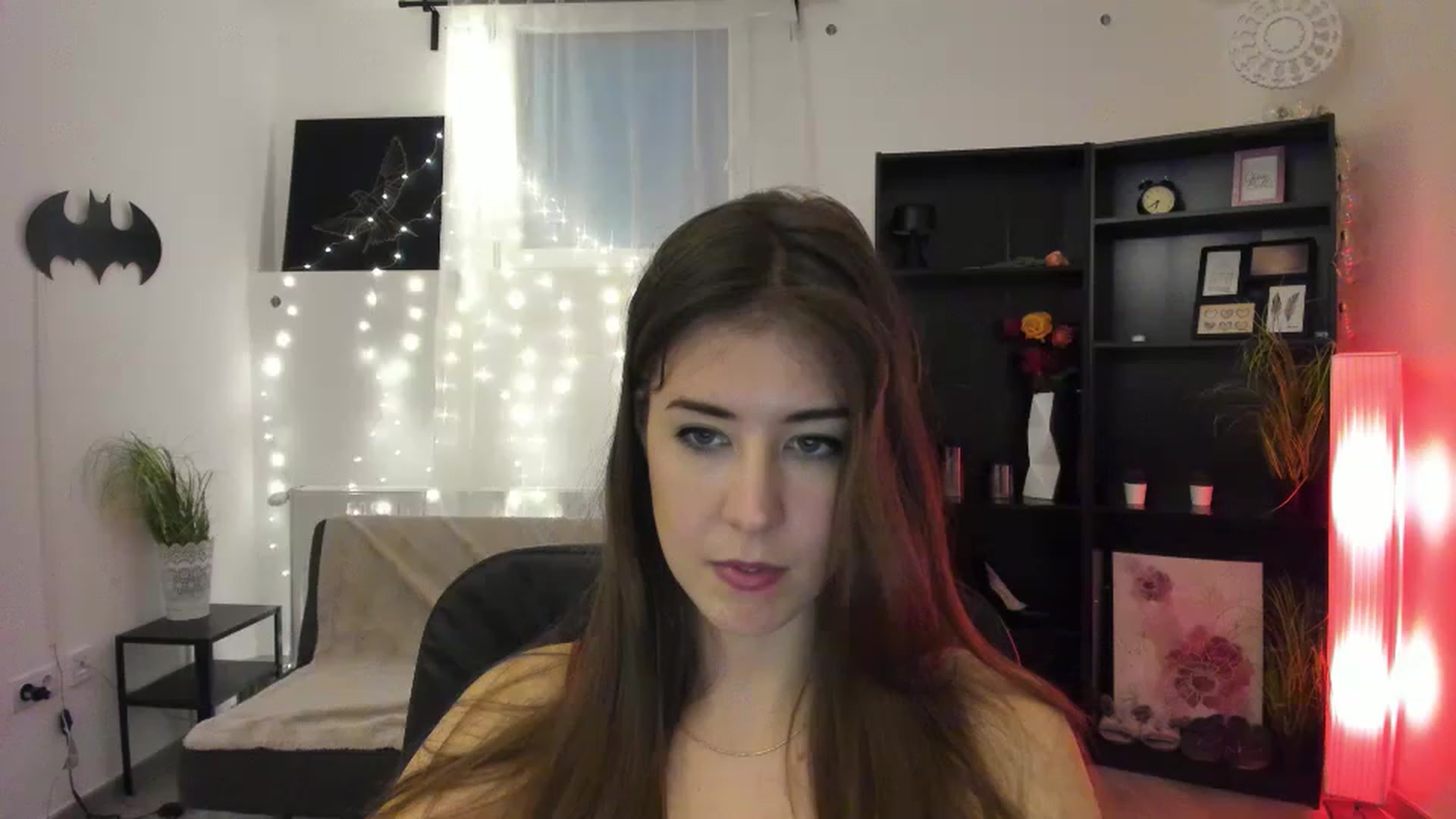 Gallery image thumbnail from Angela_White_'s myfreecams stream on, 03/02/2023, 13:57 image 4 of 20