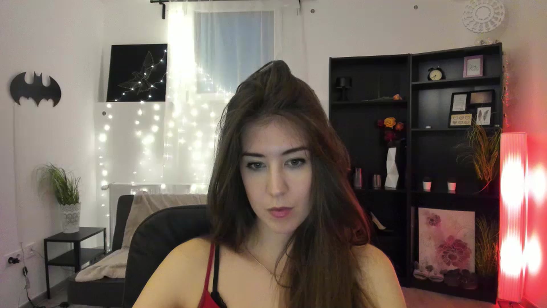 Gallery image thumbnail from Angela_White_'s myfreecams stream on, 03/02/2023, 13:57 image 9 of 20