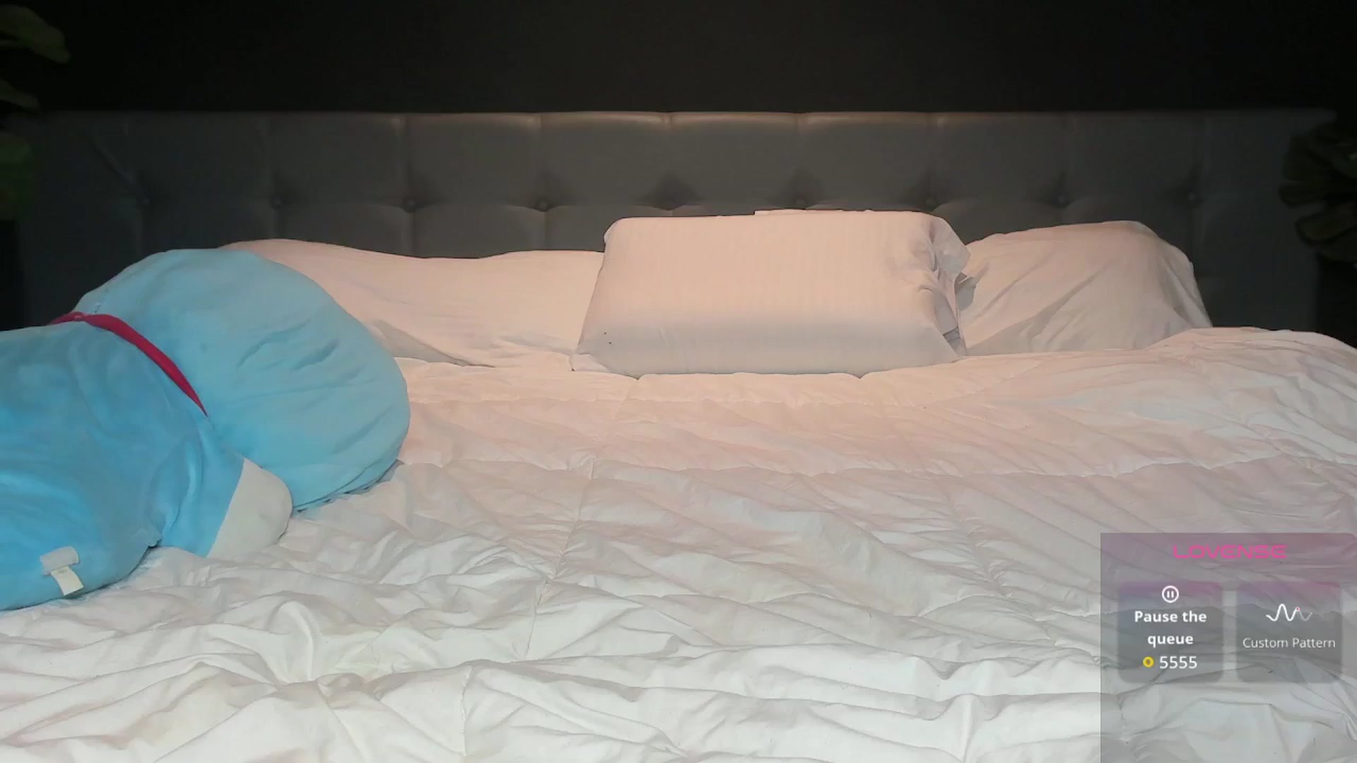 Gallery image thumbnail from Angelacutie's myfreecams stream on, 10/26/2025, 04:47 image 6 of 20