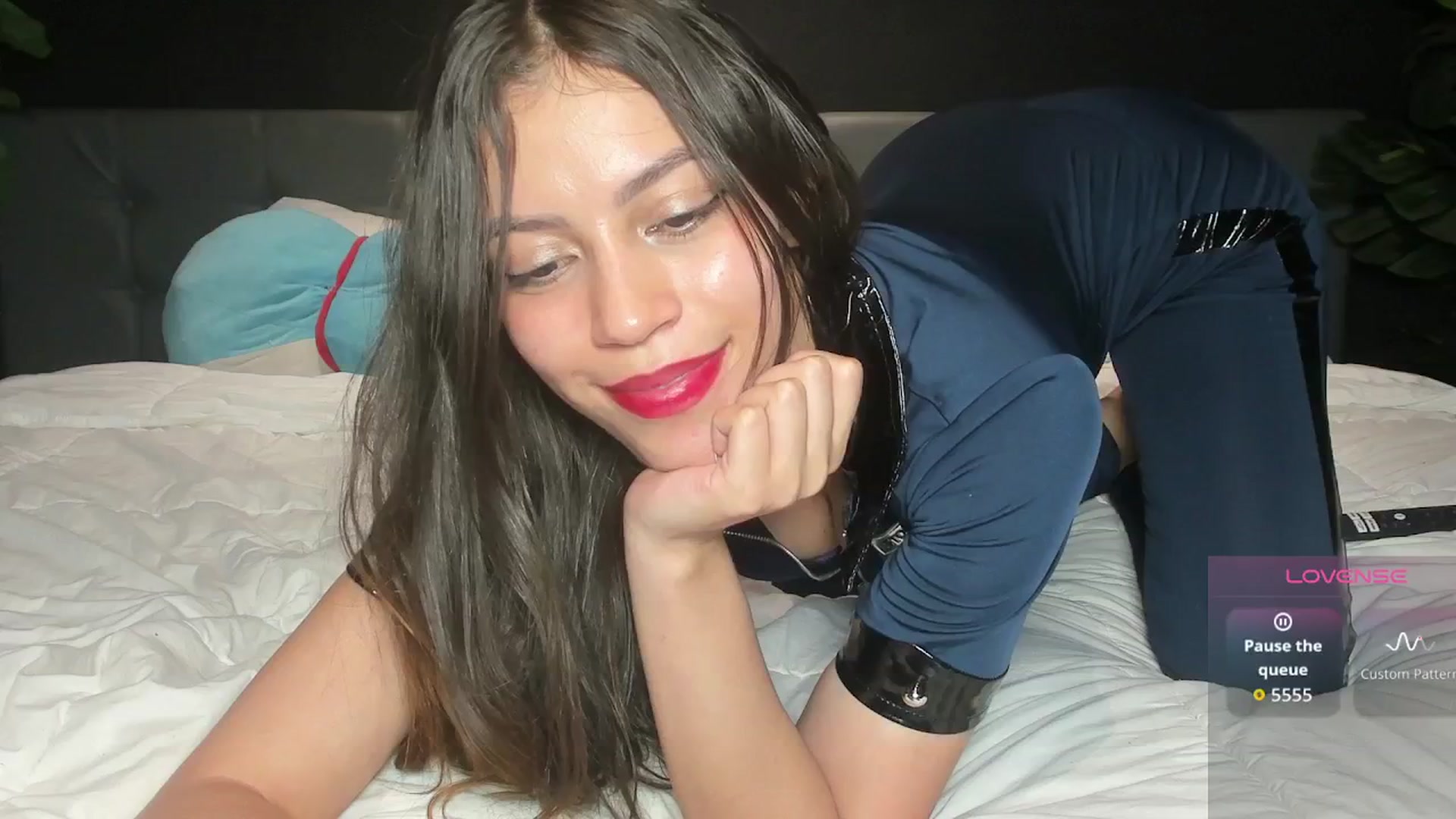 Gallery image thumbnail from Angelacutie's myfreecams stream on, 11/01/2025, 09:22 image 2 of 20
