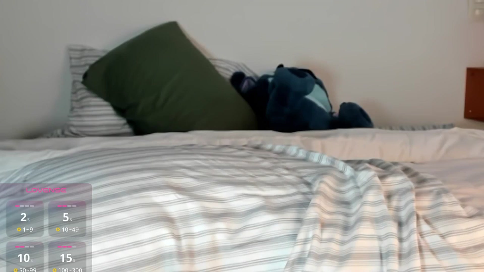 Gallery image thumbnail from Angelacutie's myfreecams stream on, 12/15/2025, 18:06 image 17 of 20