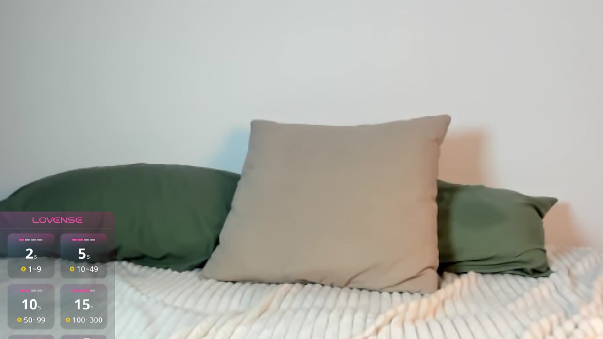 Gallery image thumbnail from Angelacutie's myfreecams stream on, 12/27/2025, 03:48 image 15 of 20