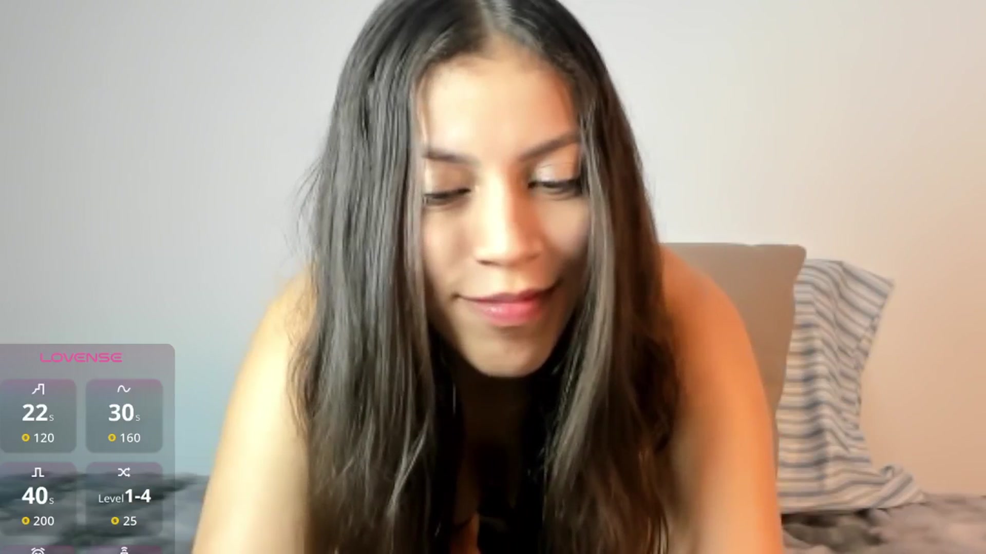 Gallery image thumbnail from Angelacutie's myfreecams stream on, 01/05/2026, 03:28 image 4 of 20