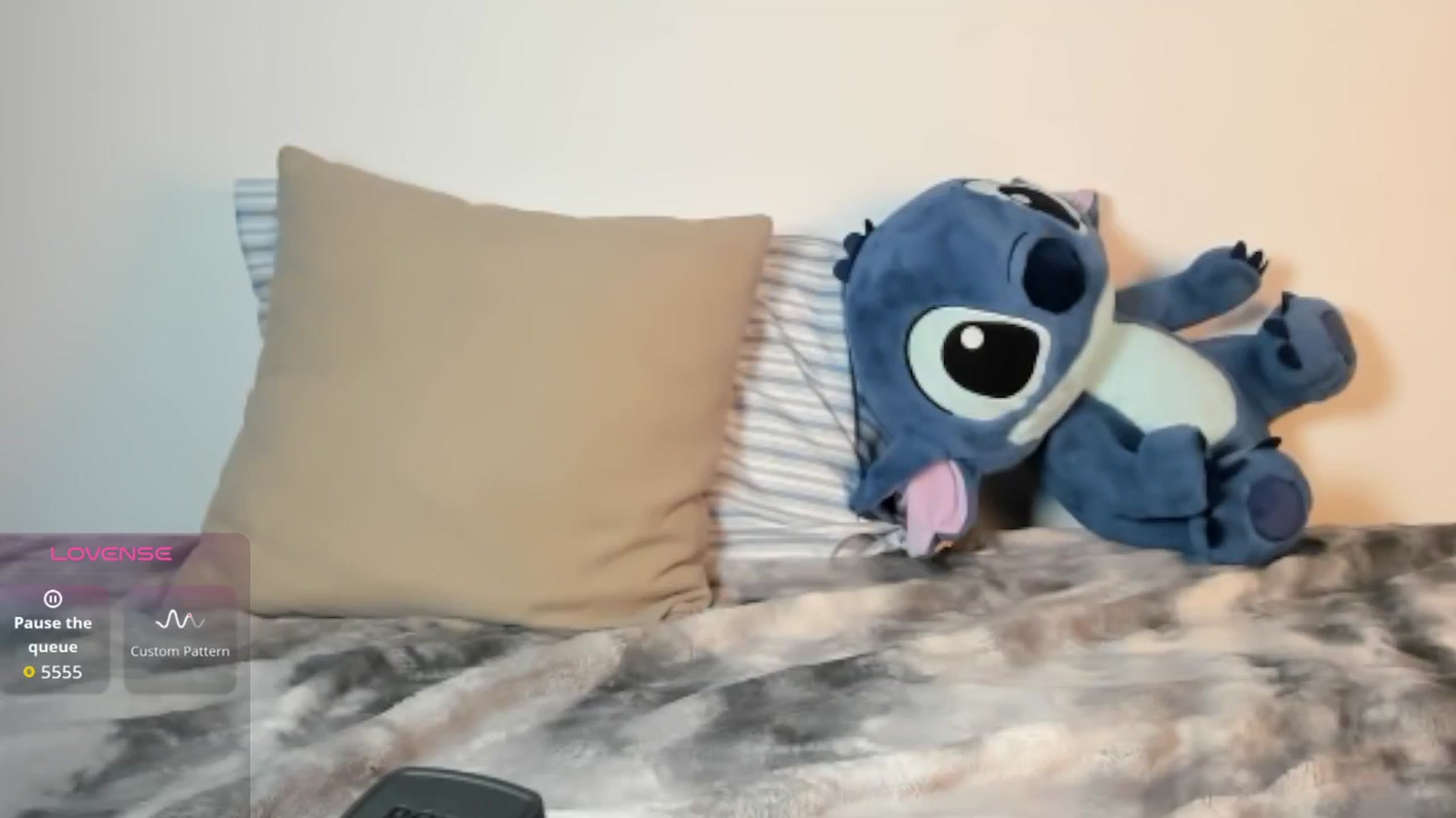 Gallery image thumbnail from Angelacutie's myfreecams stream on, 01/09/2026, 05:06 image 7 of 20