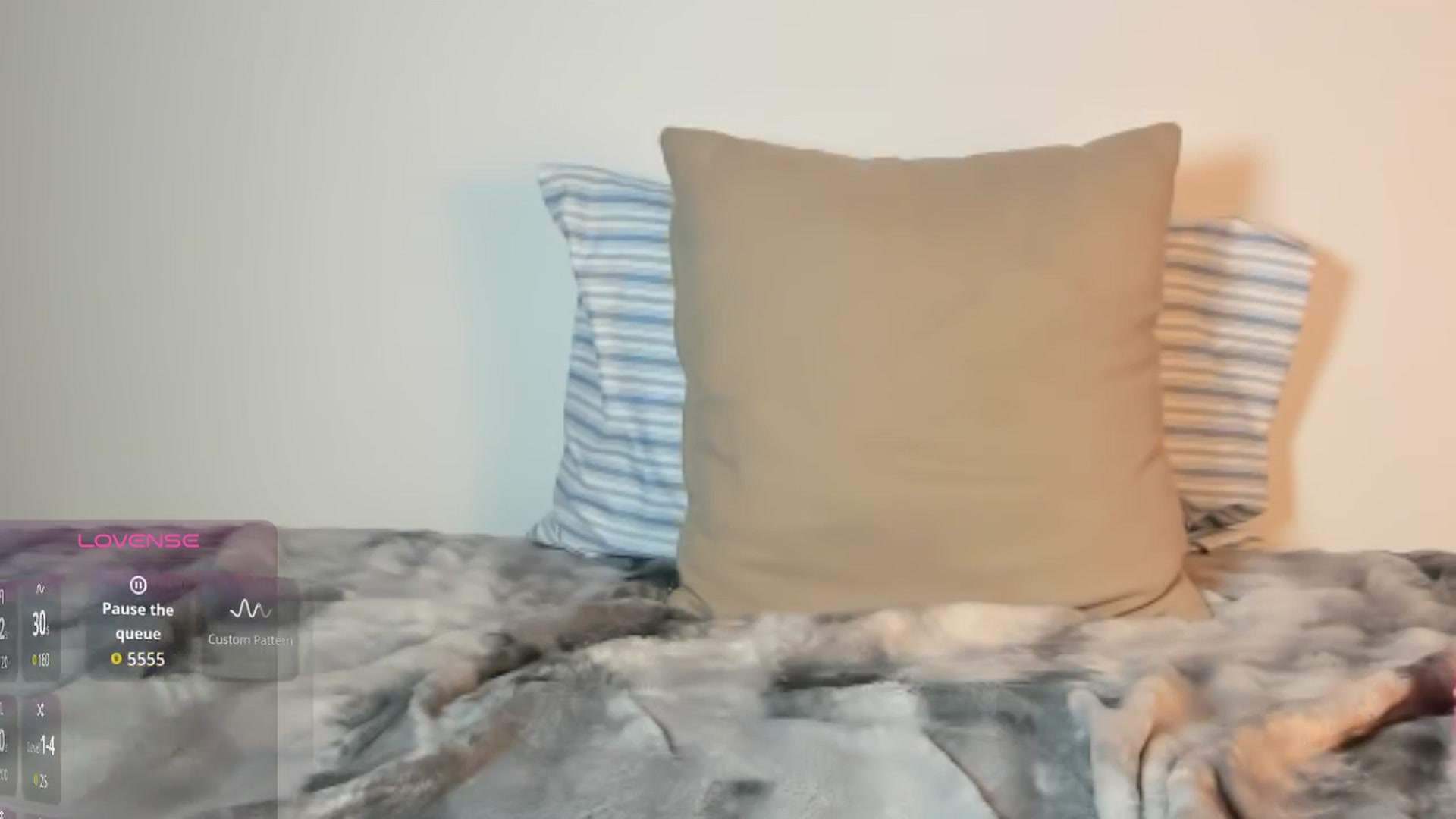 Gallery image thumbnail from Angelacutie's myfreecams stream on, 01/14/2026, 07:53 image 5 of 20