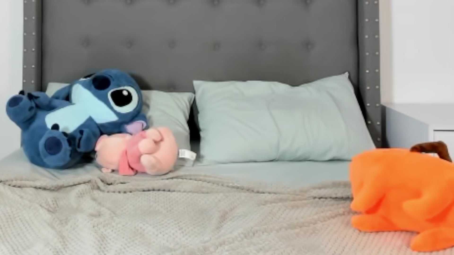 Gallery image thumbnail from Angelacutie's myfreecams stream on, 03/28/2026, 09:24 image 12 of 20