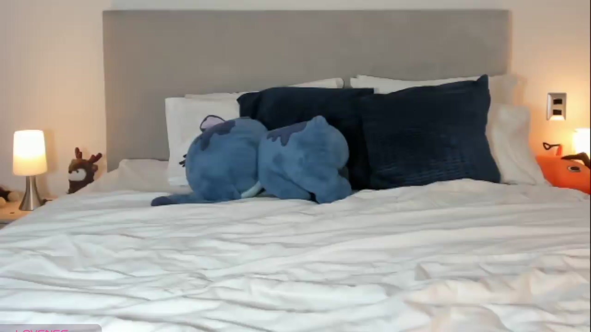 Gallery image thumbnail from Angelacutie's myfreecams stream on, 06/21/2026, 15:45 image 15 of 20